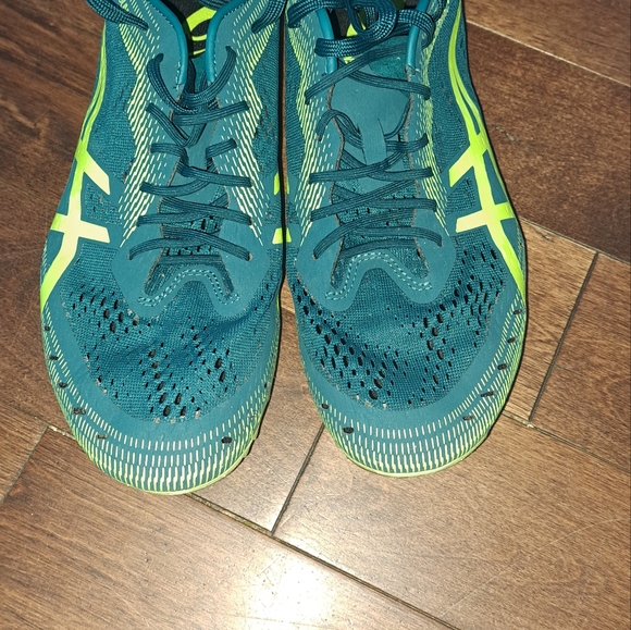 Spike running shoes - Picture 4 of 6